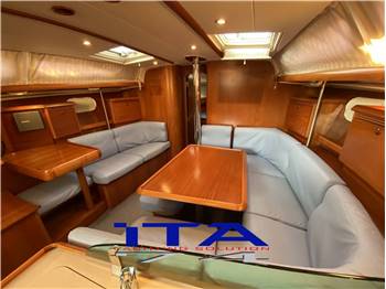 Jeanneau sun odyssey 43
