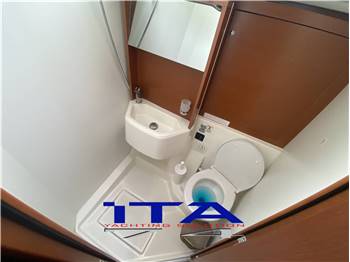 Beneteau Oceanis 51.1