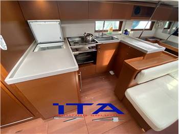 Beneteau Oceanis 51.1