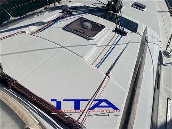 Beneteau Oceanis 43