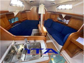 comar yachts comet 33 sport