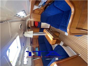 comar yachts comet 33 sport