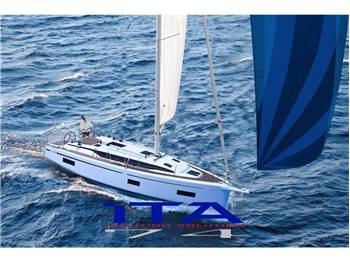 Bavaria C38