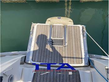 Bavaria 31 cruiser