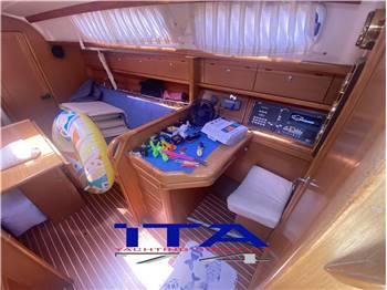 Bavaria 31 cruiser