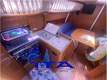Bavaria 31 cruiser