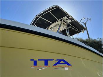Century boats Century 2400 CC