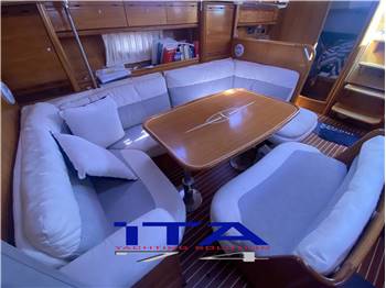 bavaria 42 cruiser