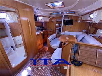 bavaria 42 cruiser