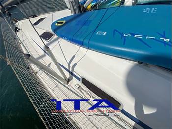 bavaria 42 cruiser