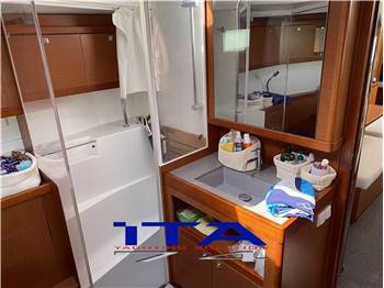 Beneteau Oceanis 48