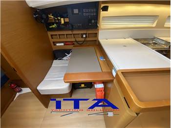 Jeanneau sun odyssey 440