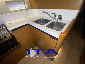 Jeanneau sun odyssey 440