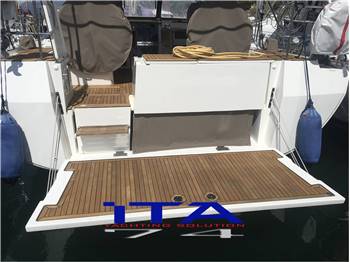 Bavaria yachts C45 Style