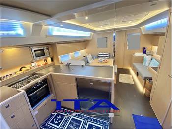 bavaria C45 Style