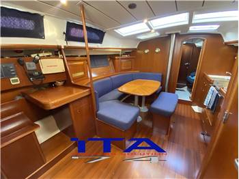 Beneteau Oceanis 393