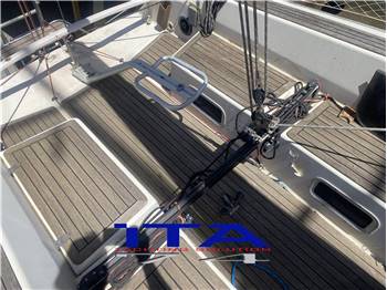 X yachts 372
