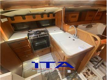 X yachts 372