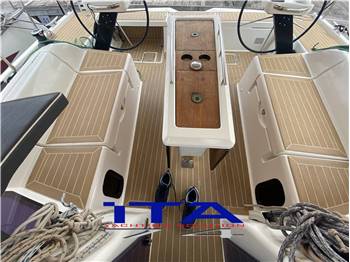 dufour 390