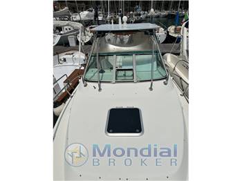 Pursuit Cuddy 2560 Cuddy 2560