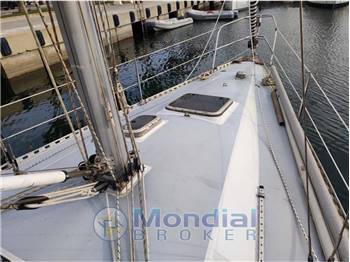 J LINE 35 GRAND SOLEIL