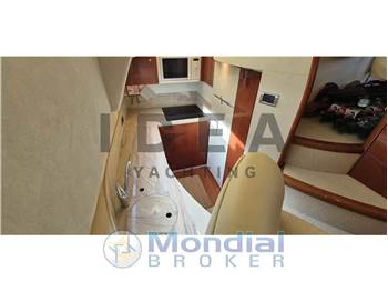 Fairline SQUADRON 62