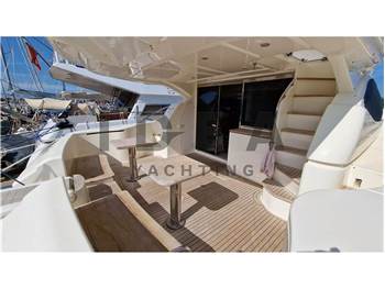 Ferretti Yachts FERRETTI 592