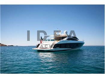 Sunseeker Predator 82