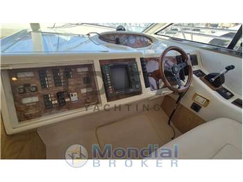 Princess Yachts Princess 420 Fly
