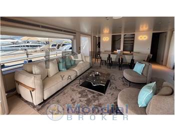 Custom Line Navetta 30