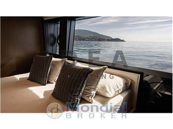 Riva 102 Corsaro Super