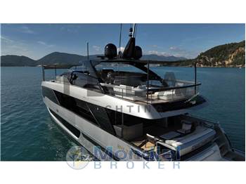 Riva 102 Corsaro Super