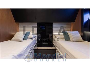 Riva 102 Corsaro Super