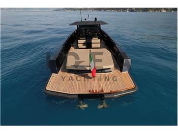 Wally Tender 43