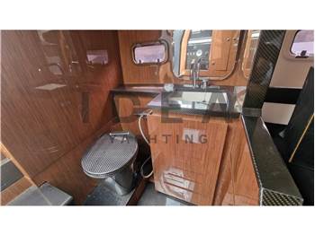 Wally Tender 43