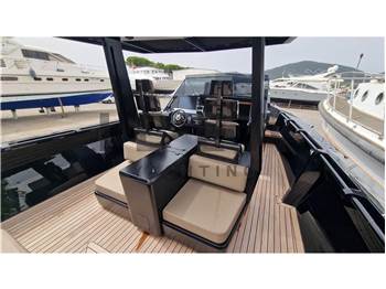 Wally Tender 43
