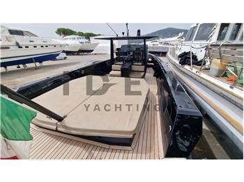 Wally Tender 43