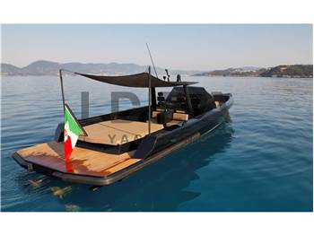 Wally Tender 43