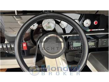 Cranchi E26