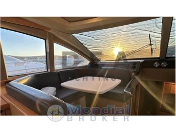 Princess Yachts V65 MKII