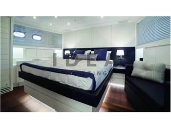 Overmarine Mangusta 80