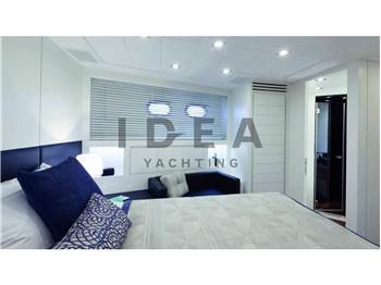 Overmarine Mangusta 80