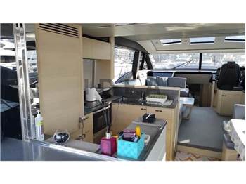 Princess Yachts S65