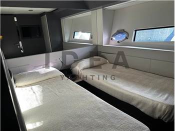 Pershing Pershing 8X