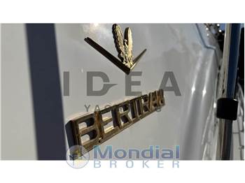 Bertram Yacht 450 Convertible