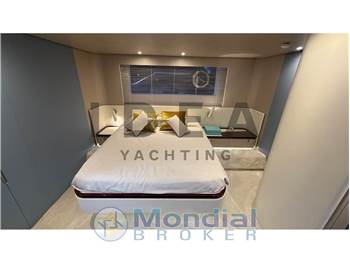 Azimut Fly 68