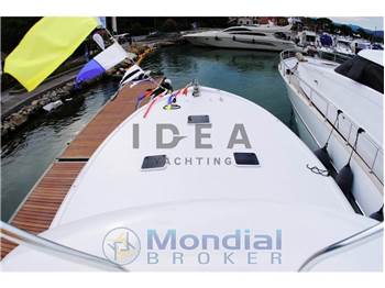 Hatteras 53 Convertible