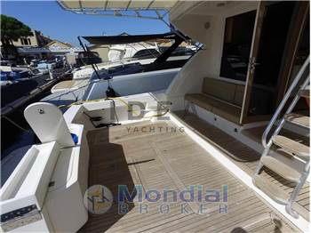 Bertram Yacht 540 Convertible