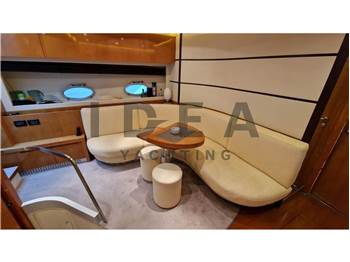 Pershing 62