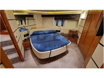 Pershing 62